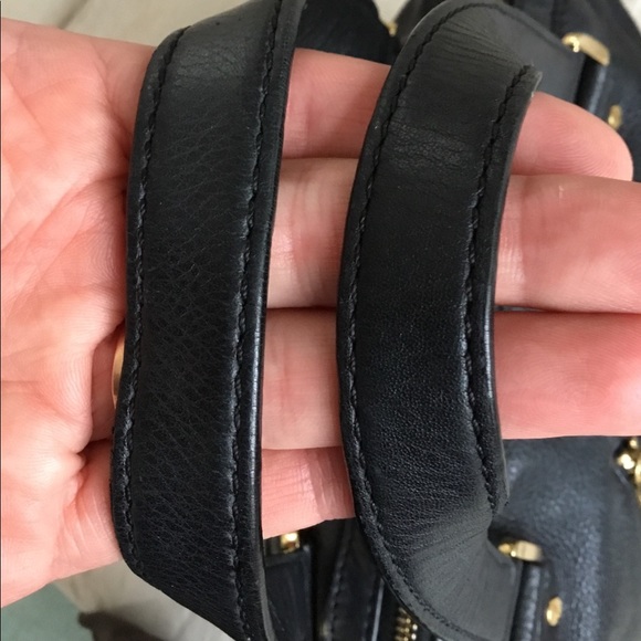 Michael Kors leather bag - Picture 6 of 9